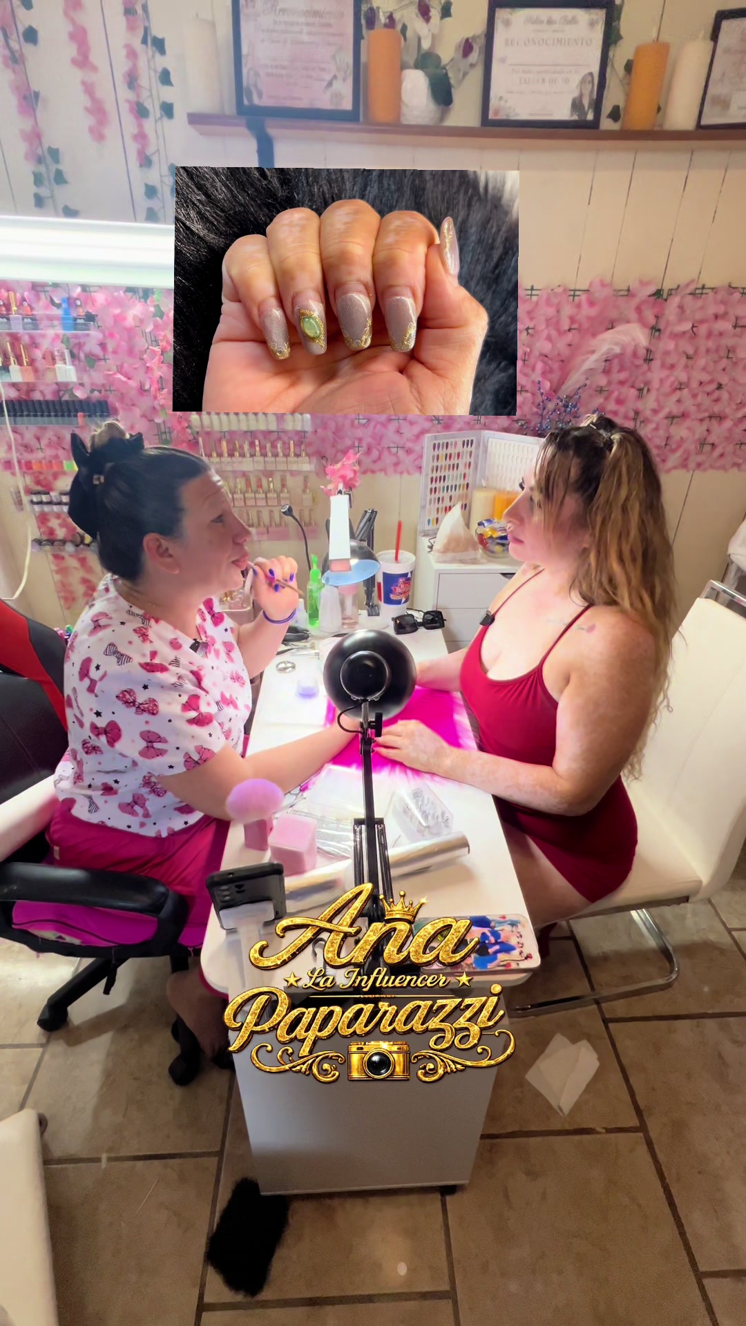 @analainfluencerpaparazzi