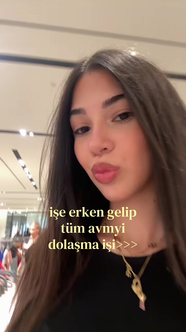 @ElaaO