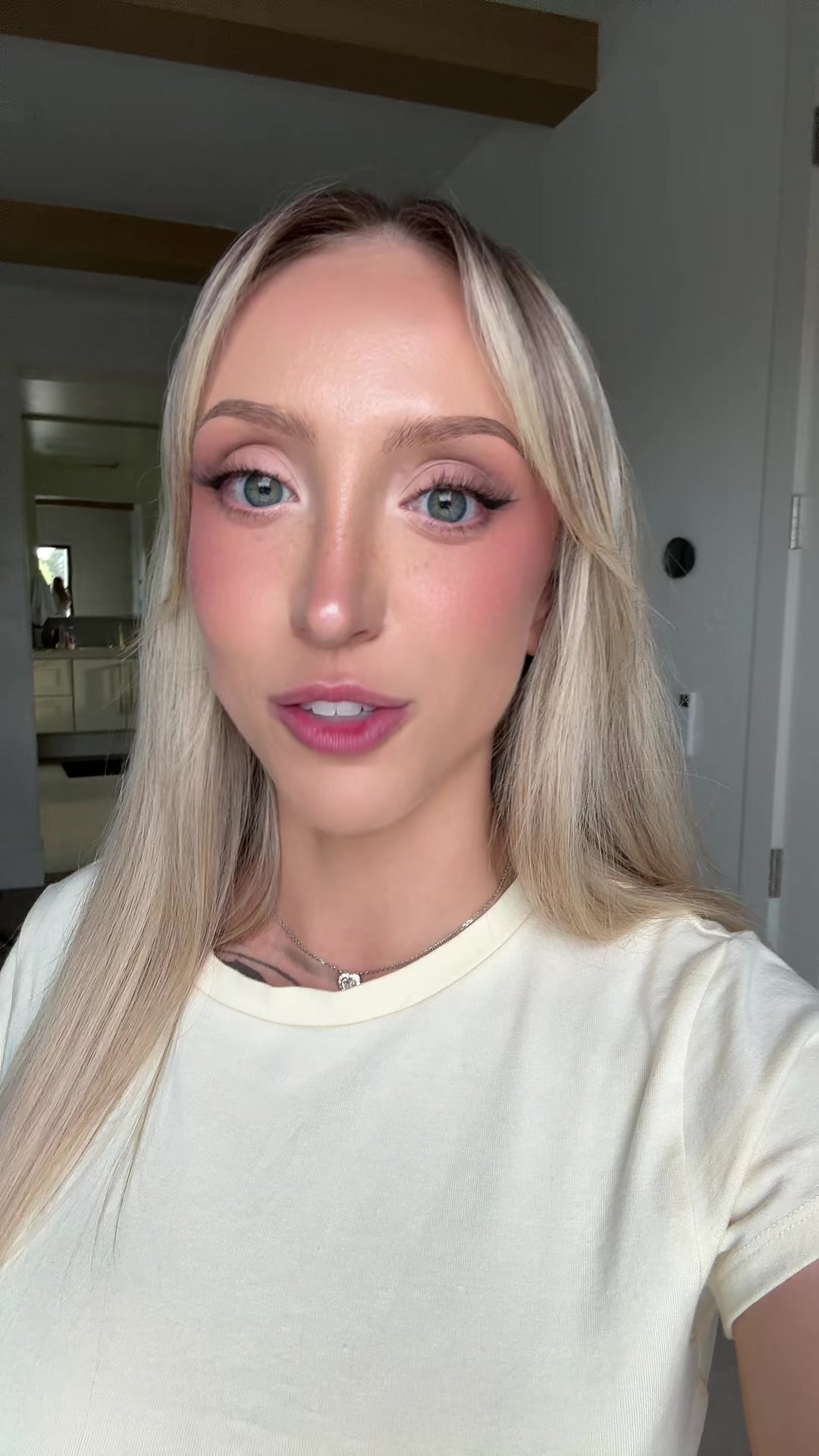 @justpeechi