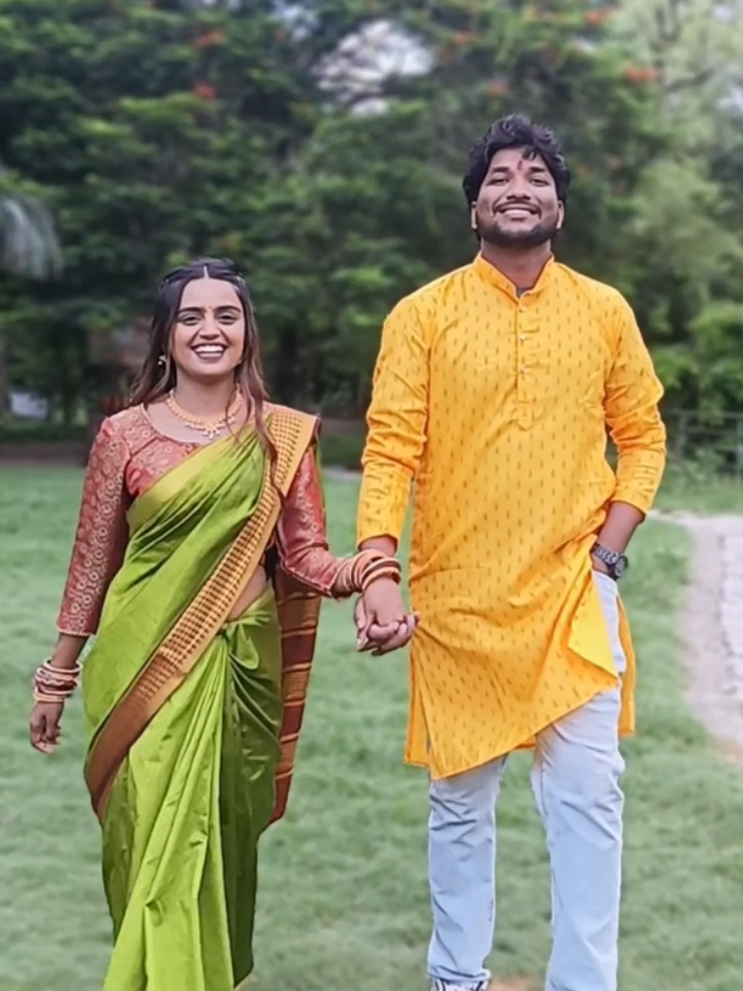 @Singer_Raju_Ragni