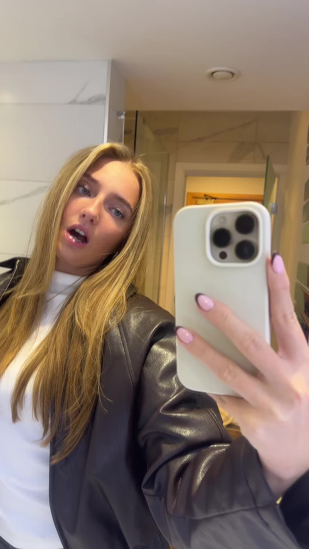 @ameliawilliamss_