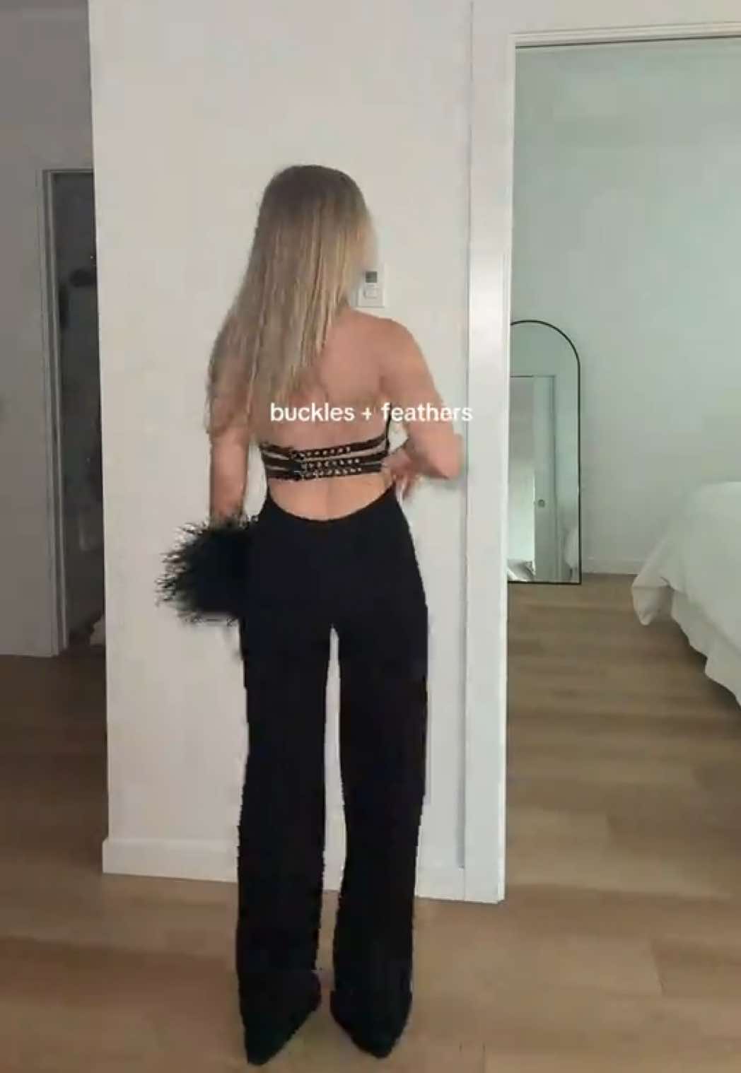 @holl ❤️🔥 IG @holl_ward