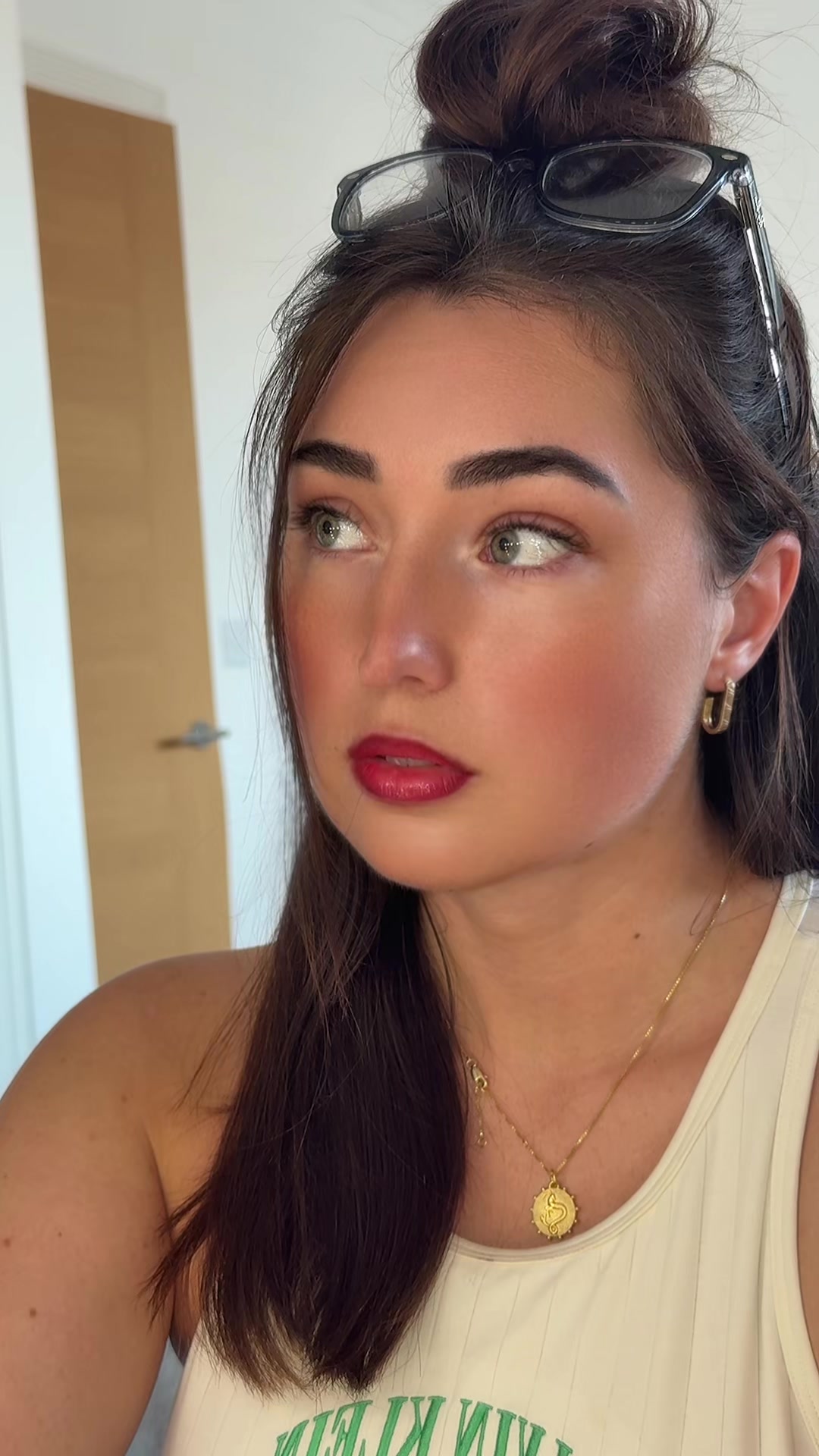 @Cutepowerlegslive