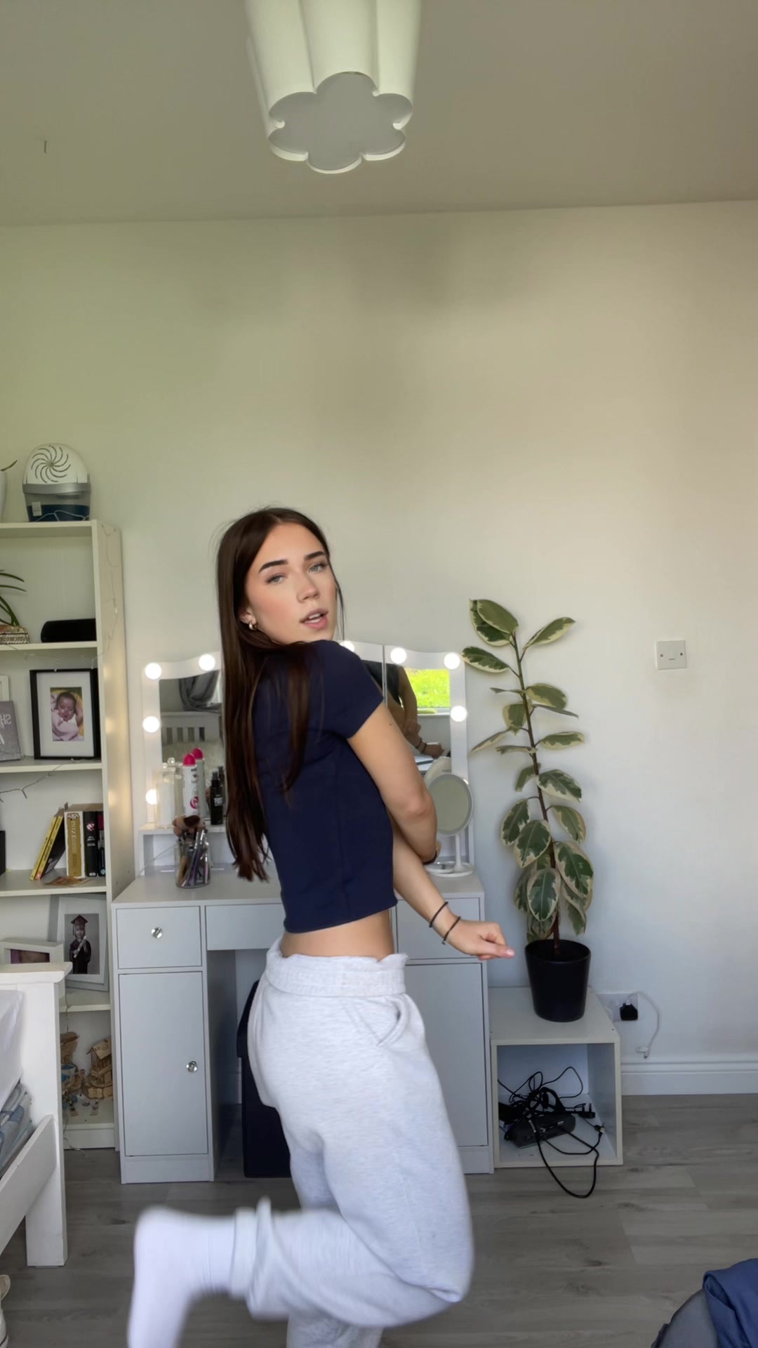 @naomi robak