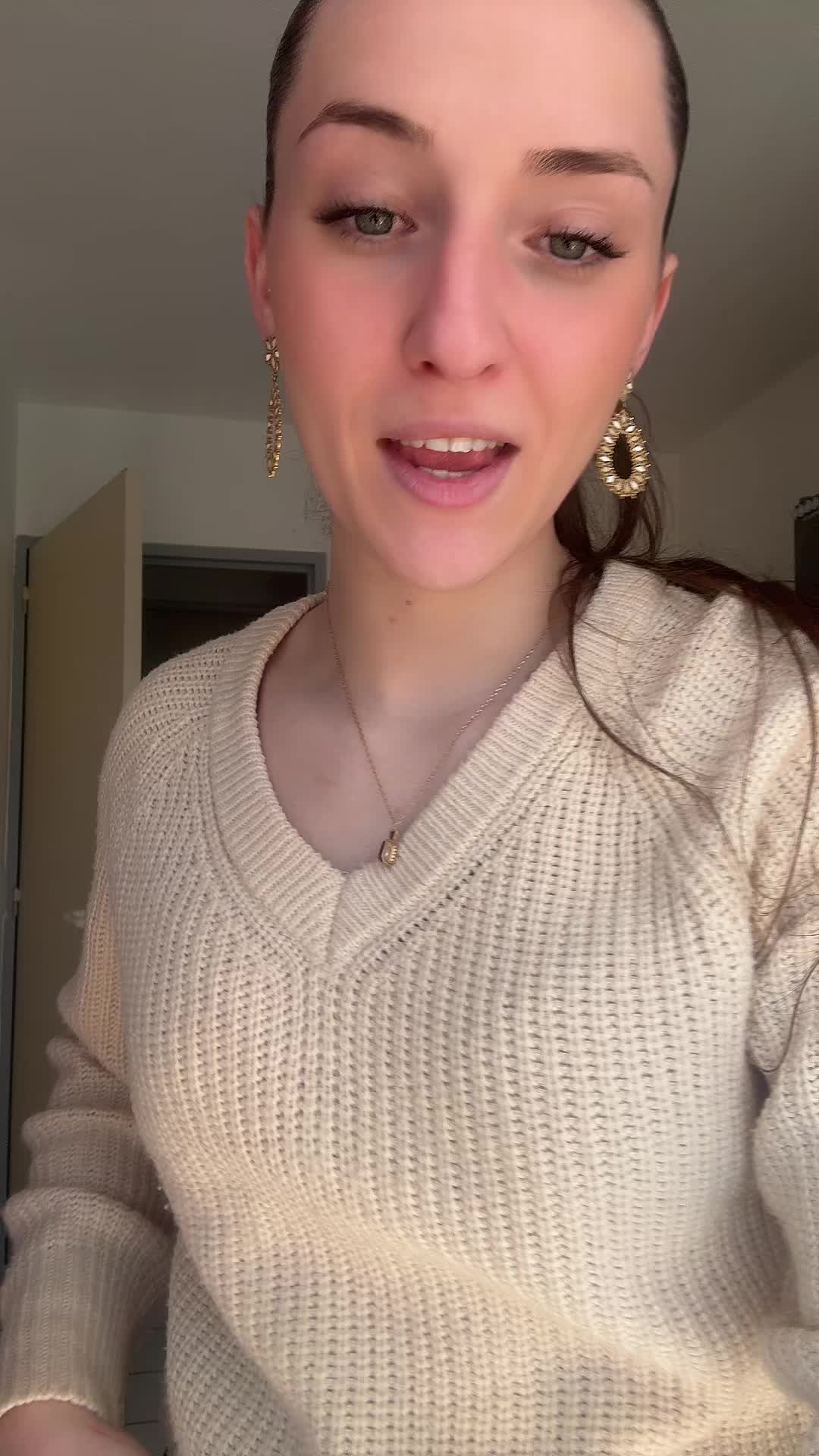 @~👩🏻~