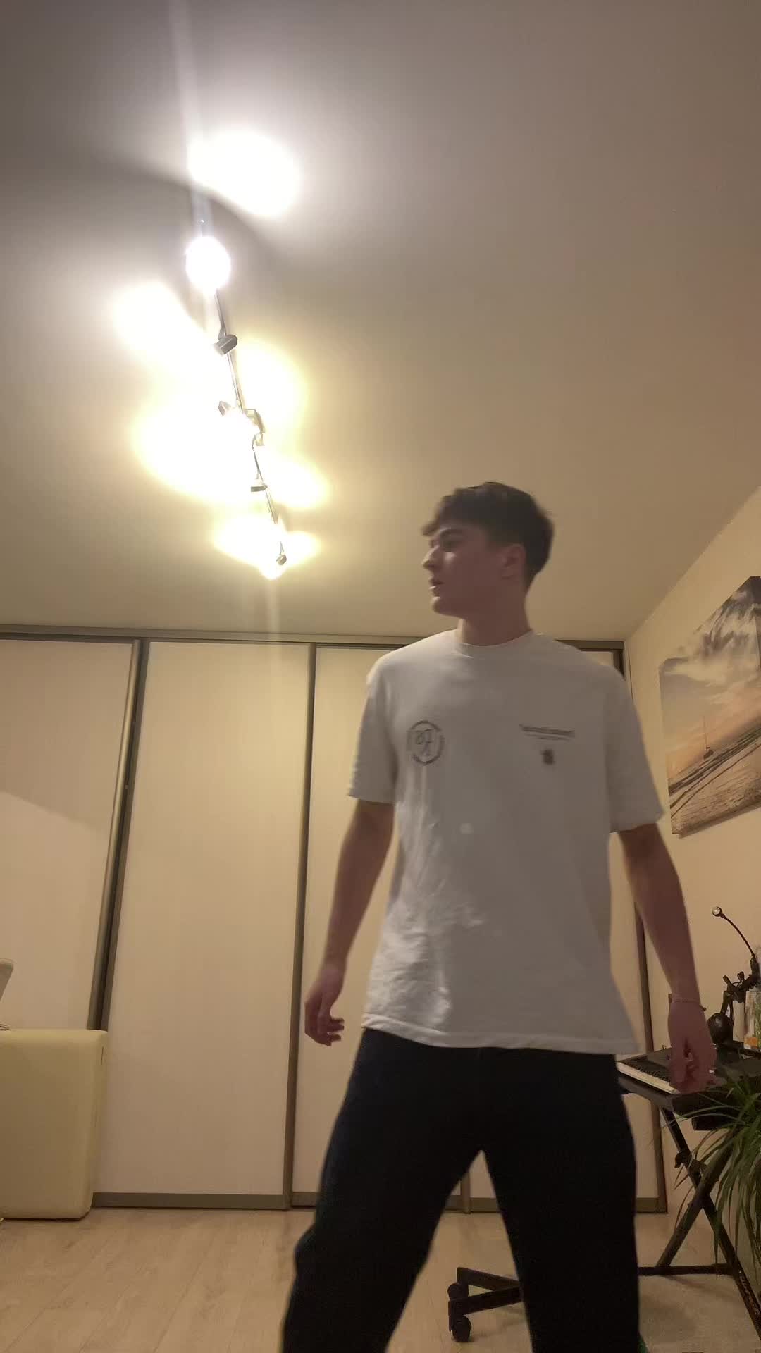 @jonikaite<3
