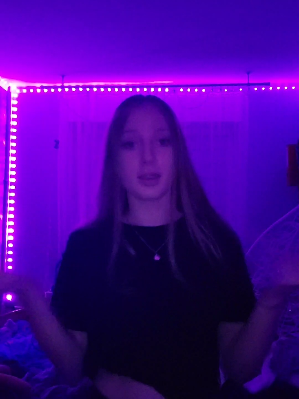@𝕺𝖑𝖎𝖜𝖎𝖆🥀