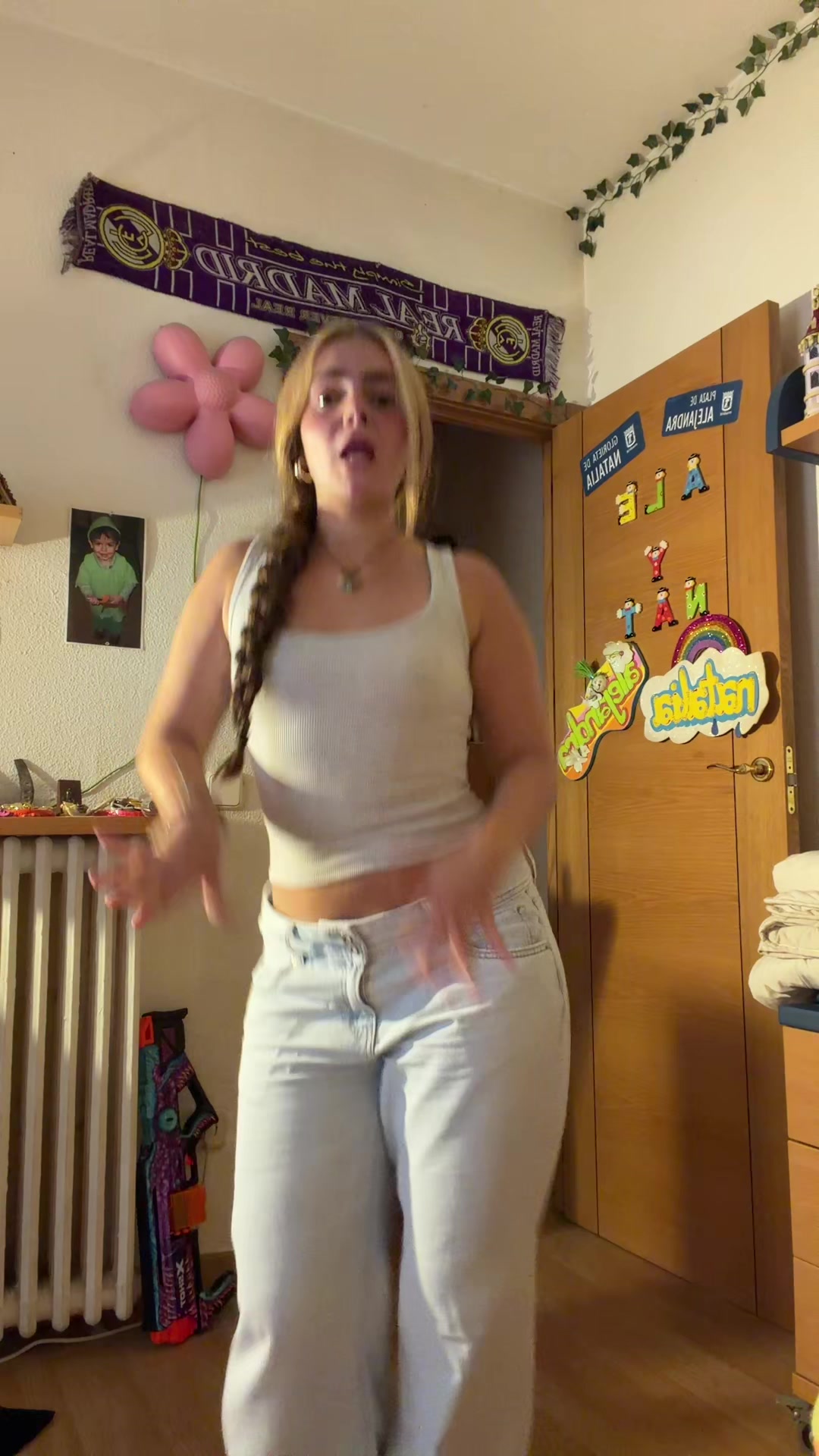@uurgirlnat