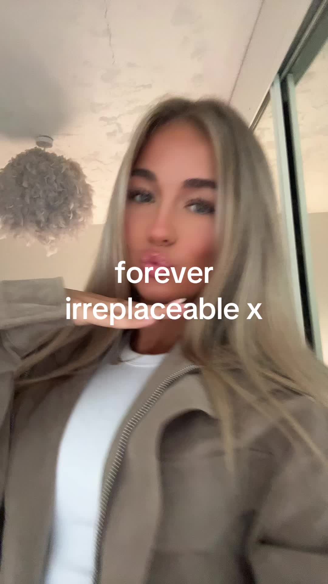 @nicolewestxx