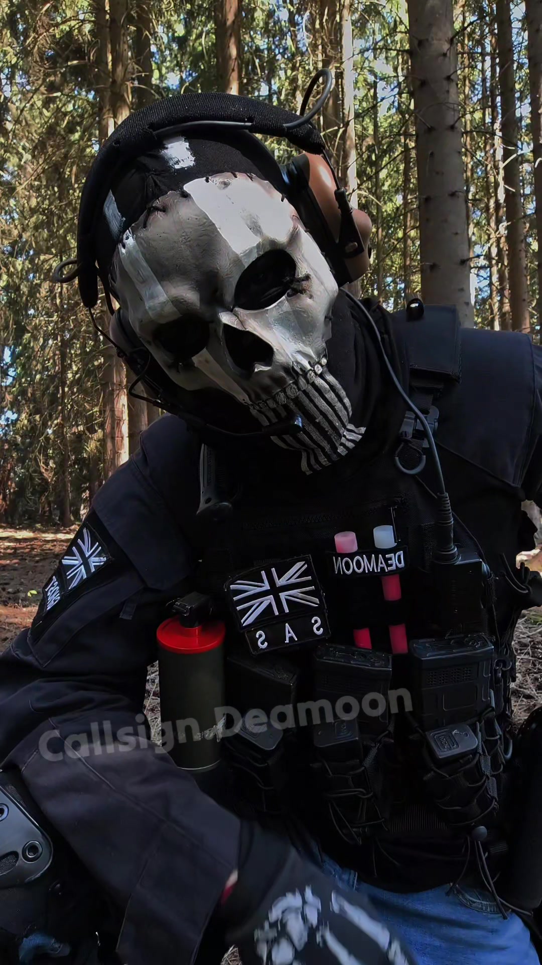 @Deamoon