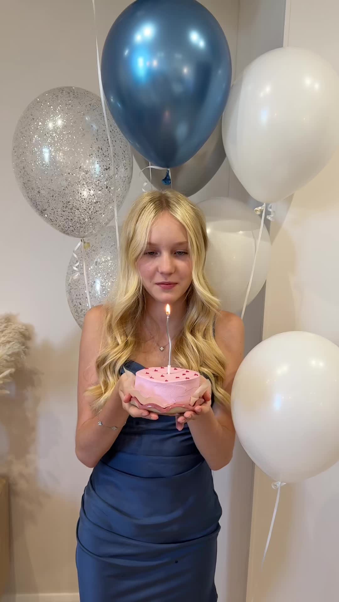 @astrapanovaofficial