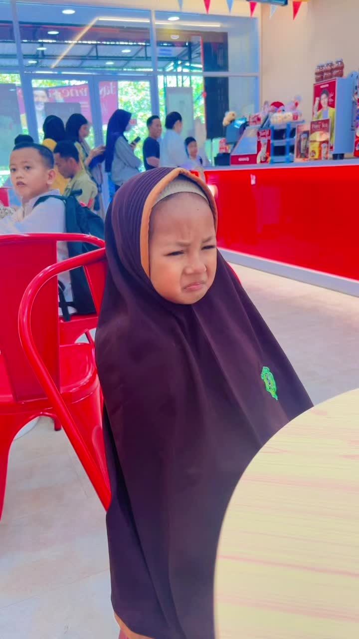 @Sairah Syamka