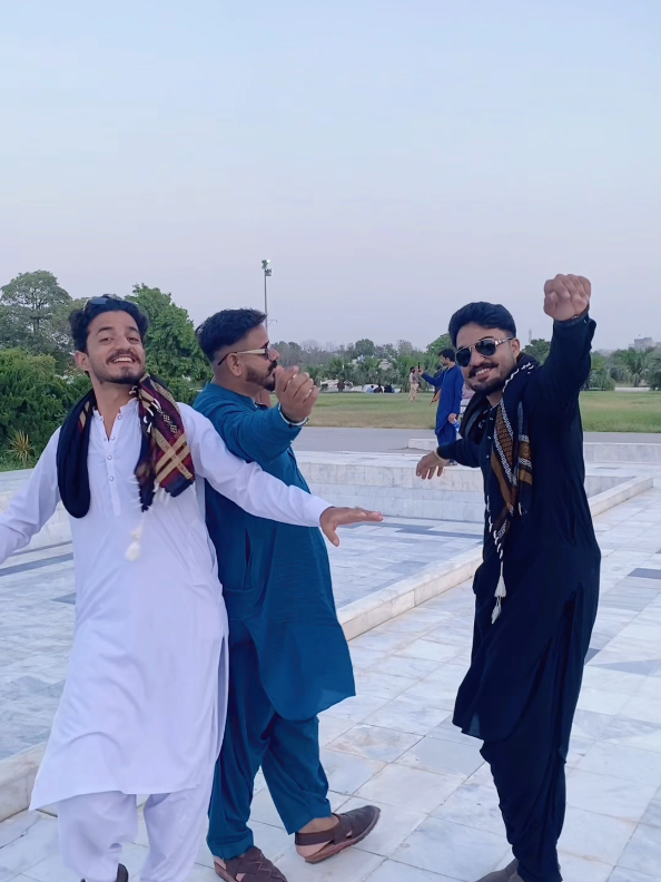 @Shah bacha 804