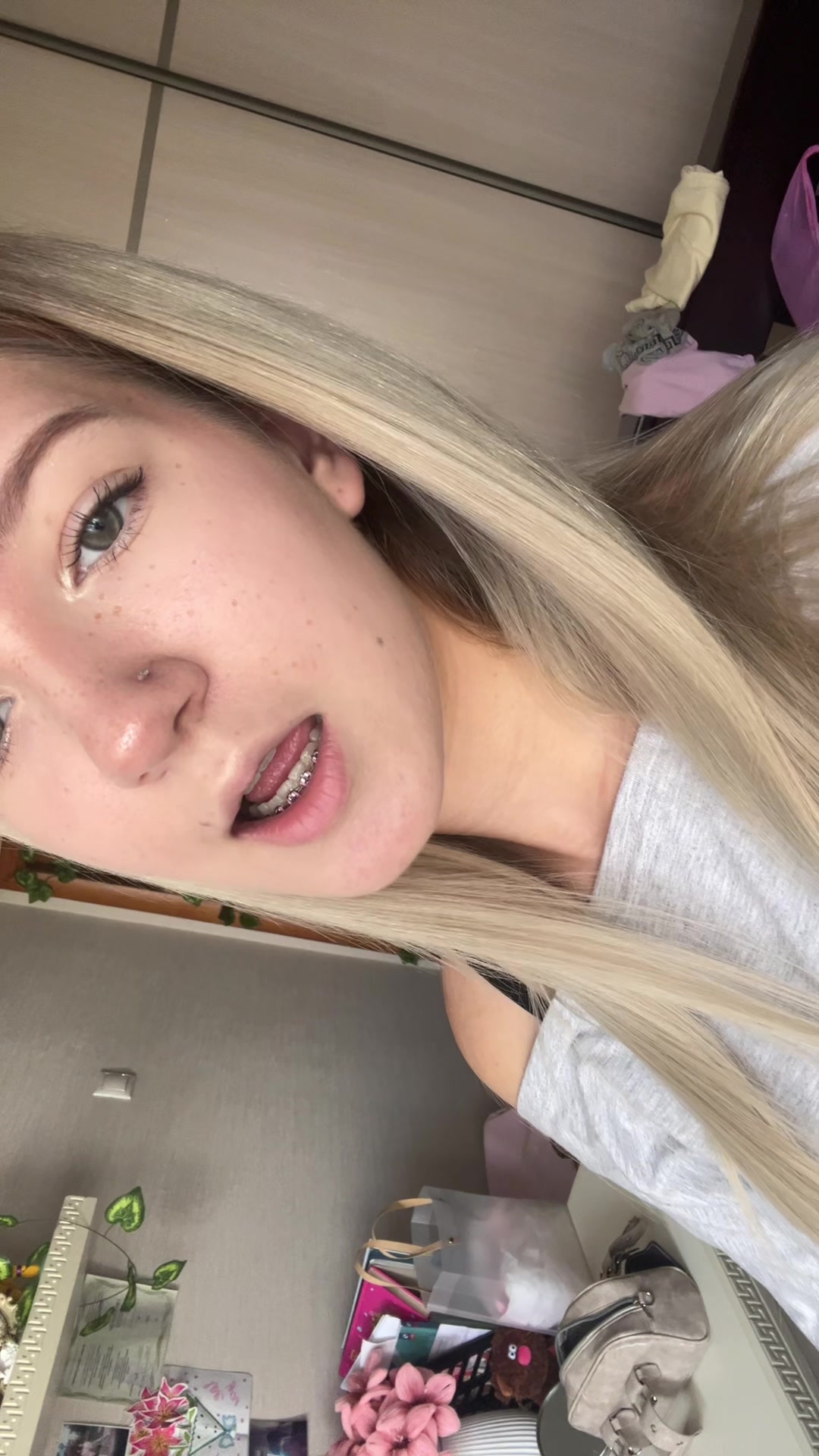 @сонечка