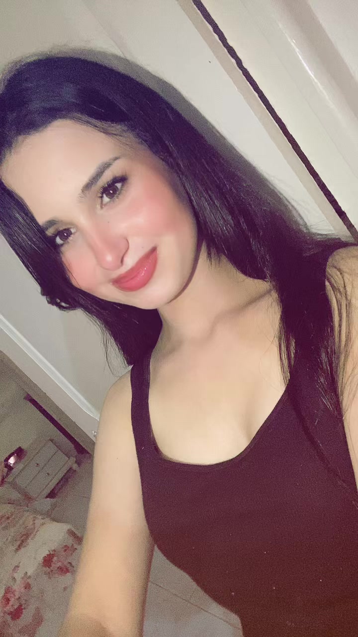 @farah mallouli