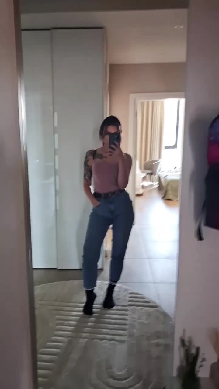 @Bella Lova