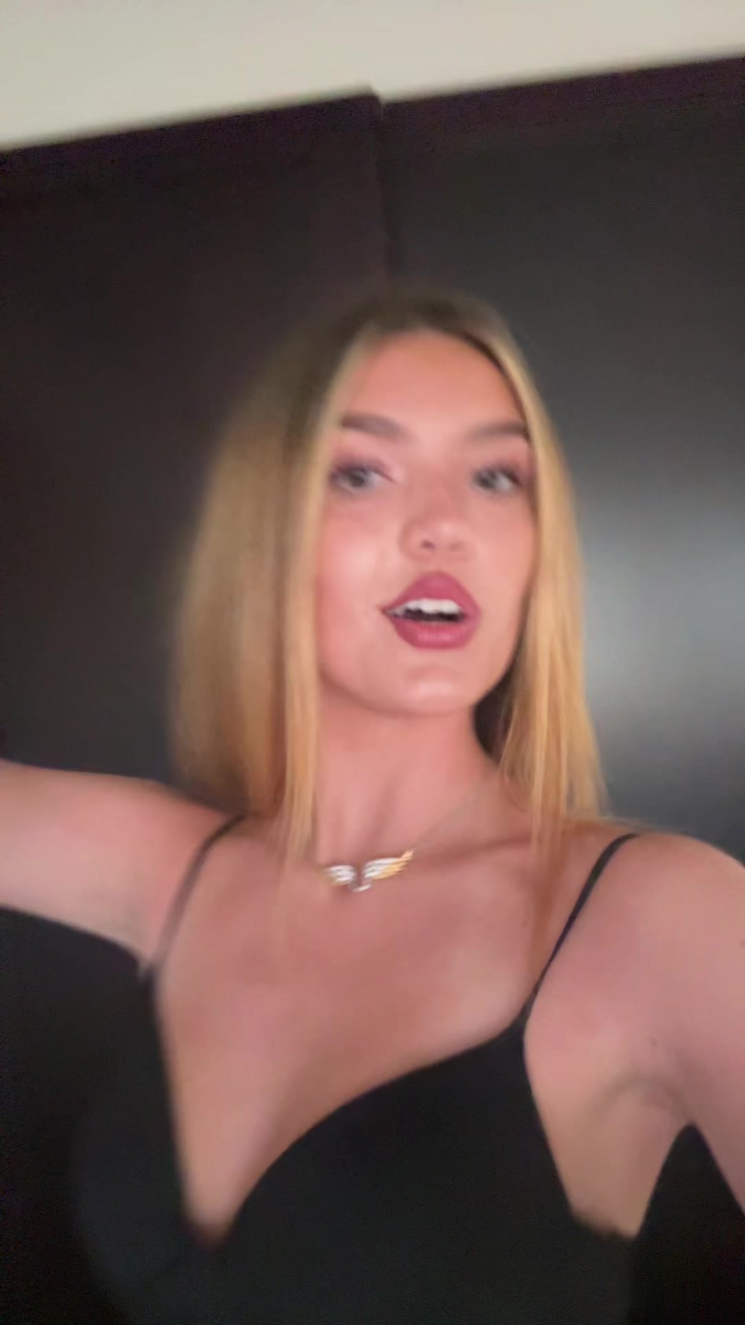 @elleh