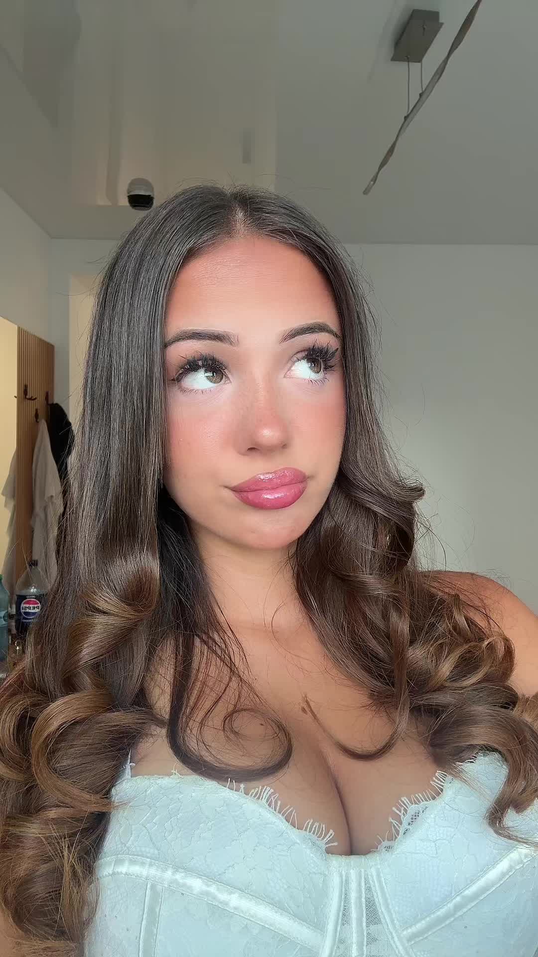 @iulia