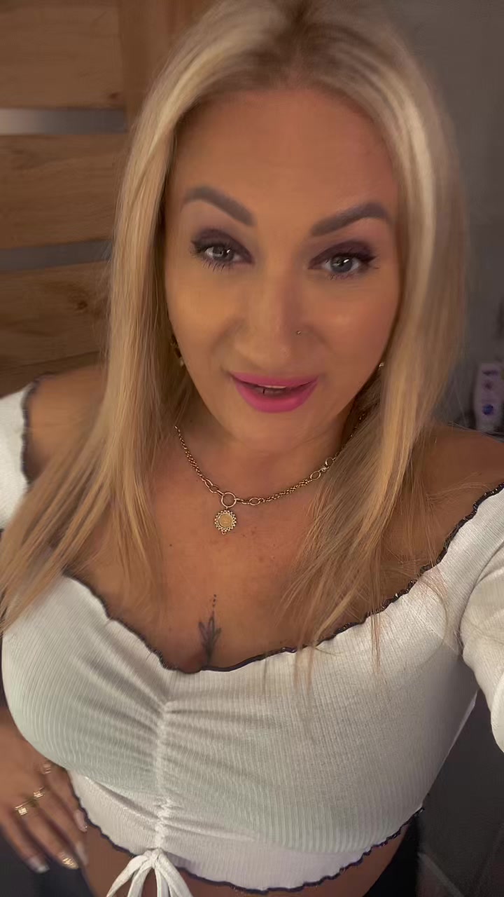 @karollaa87