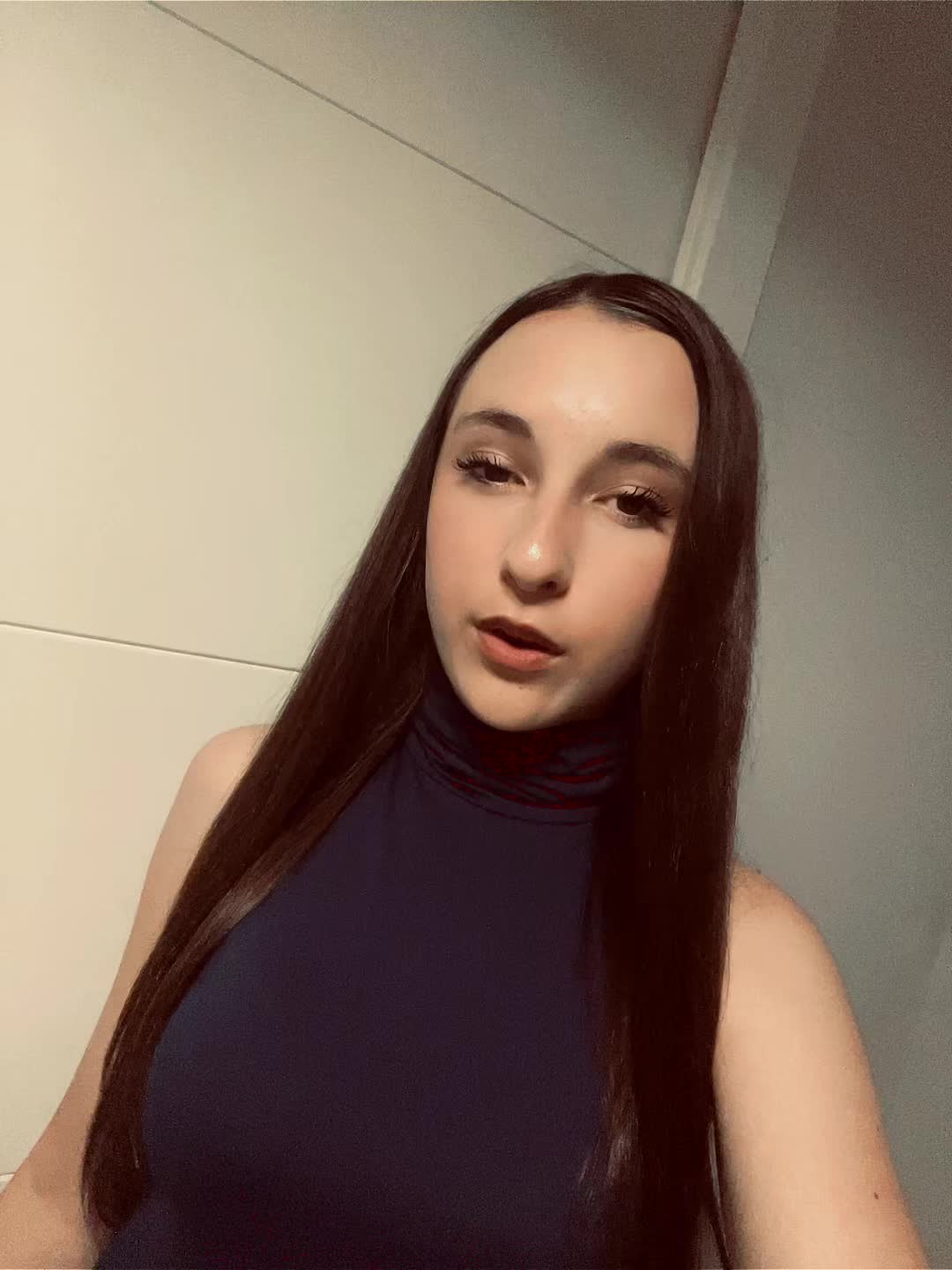 @𝑺𝑶𝑭𝑰𝑨