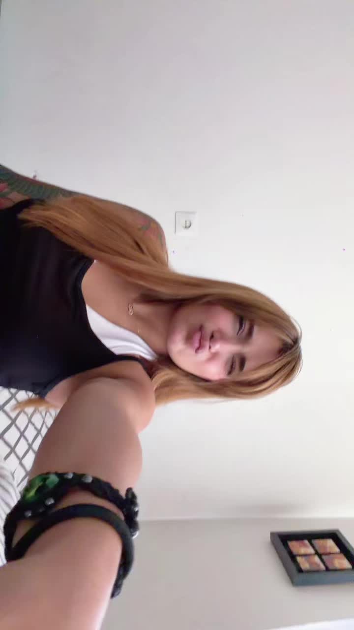 @snakegirl_111