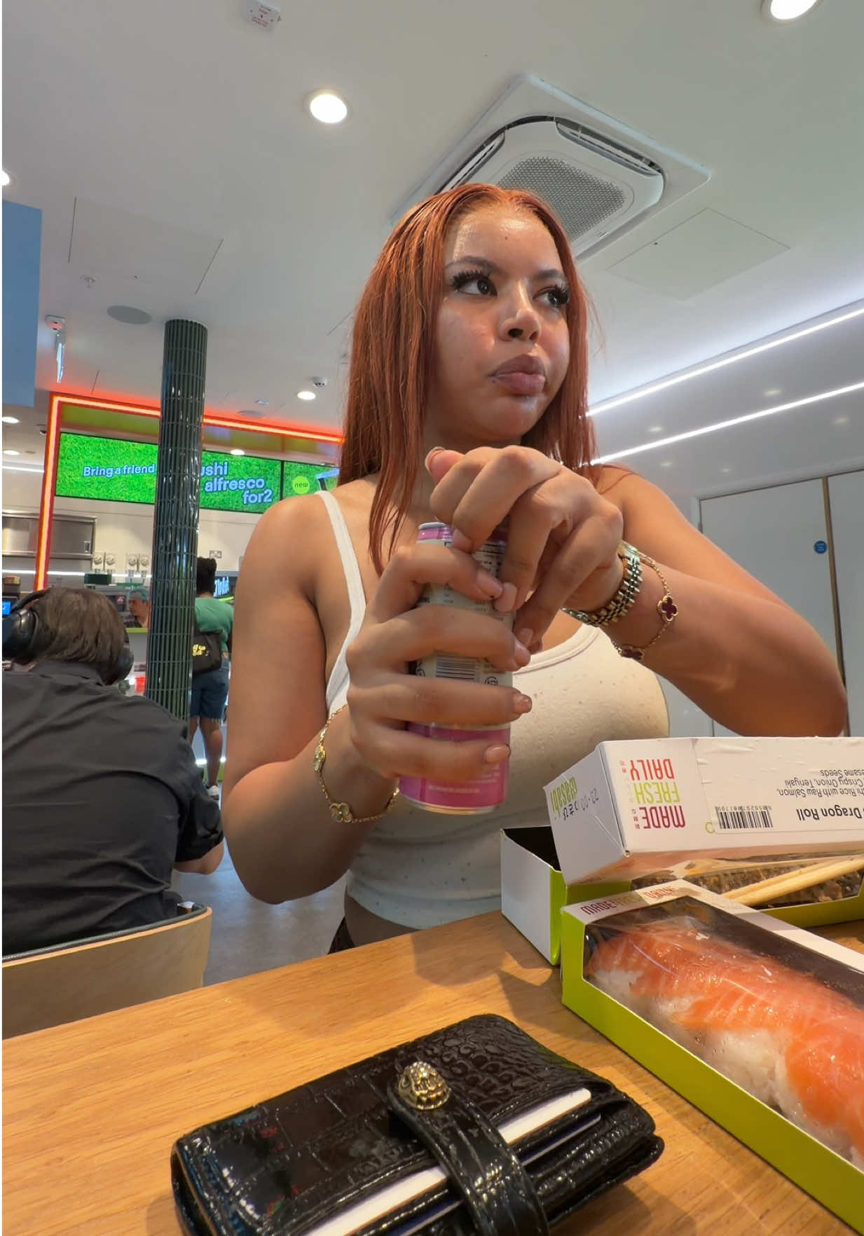 @inezblanchettee