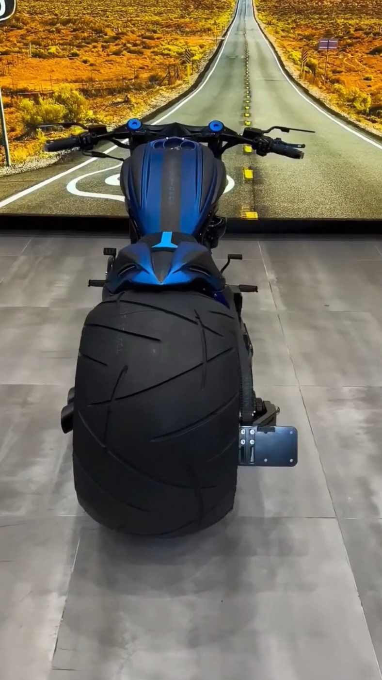 @SUPER BIKE