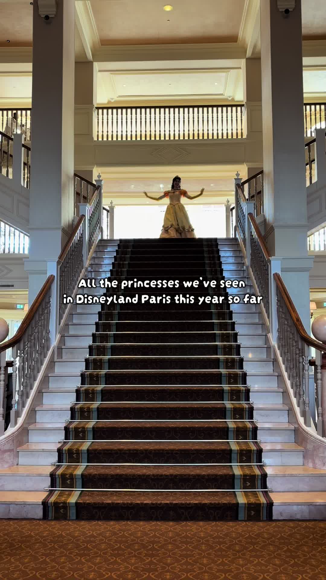 @Em & Step | Travel & Disney ✈️