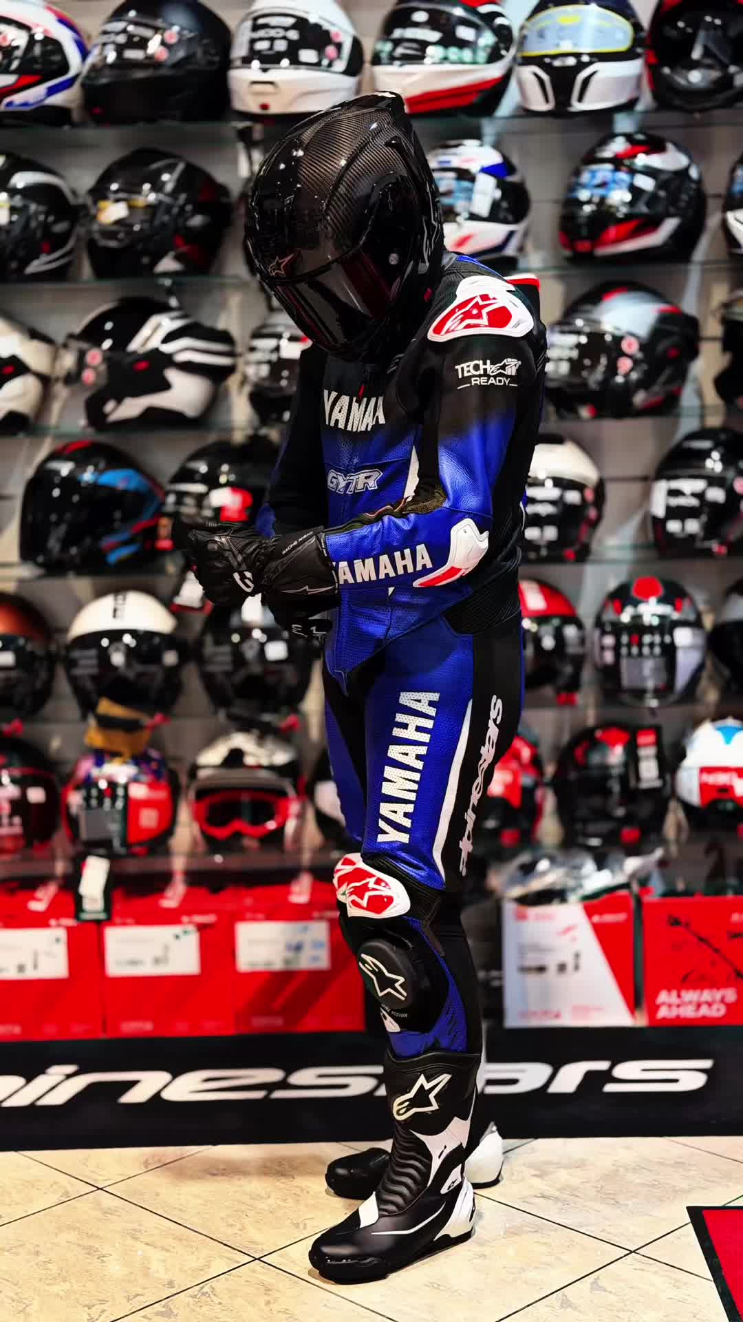 @Macchia Moto