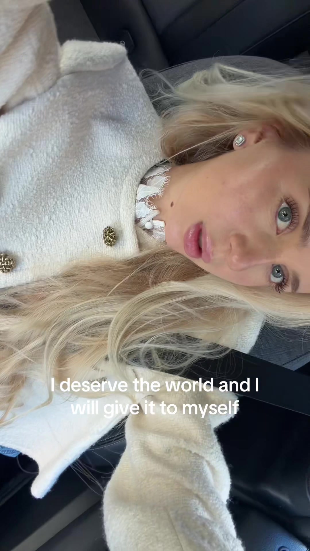 @Aurora Blondie