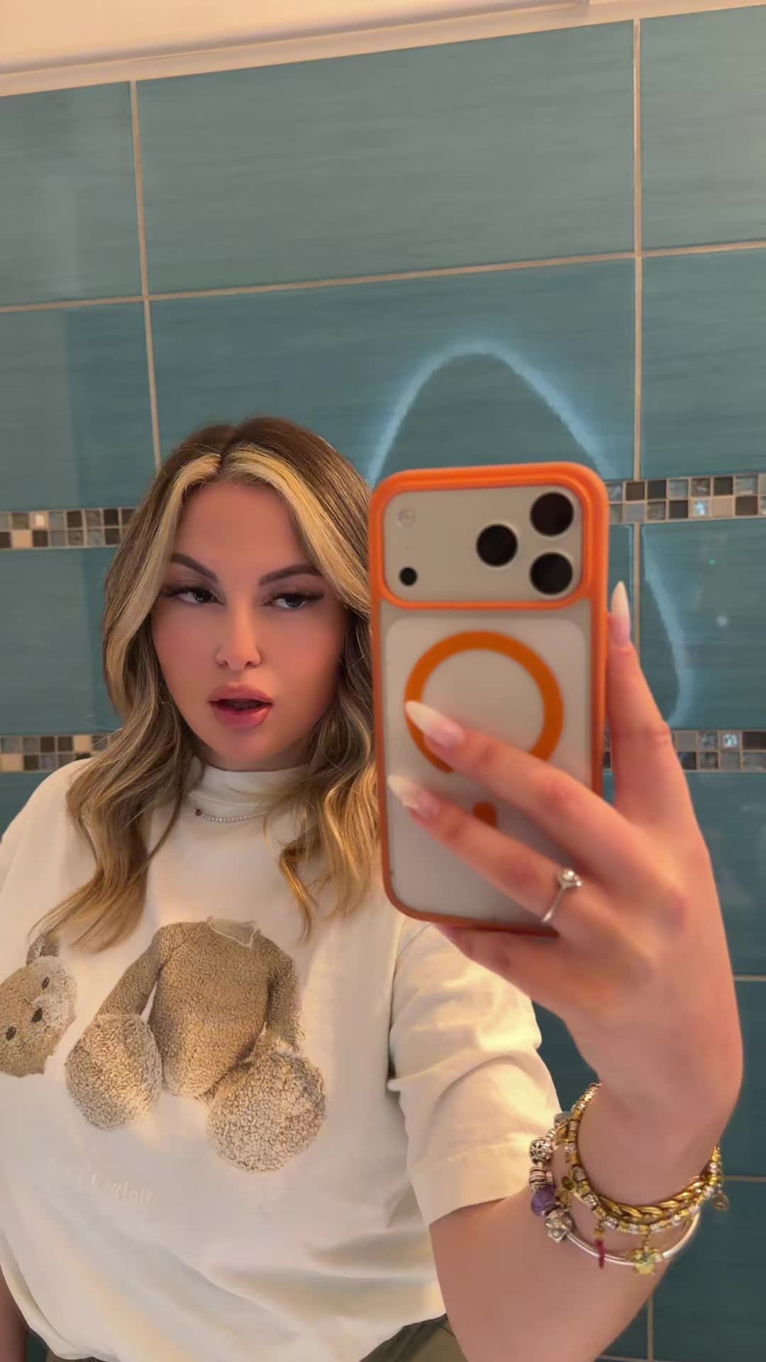 @Eliza🇦🇱