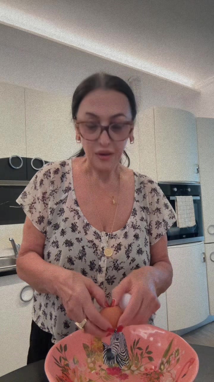 @Zana