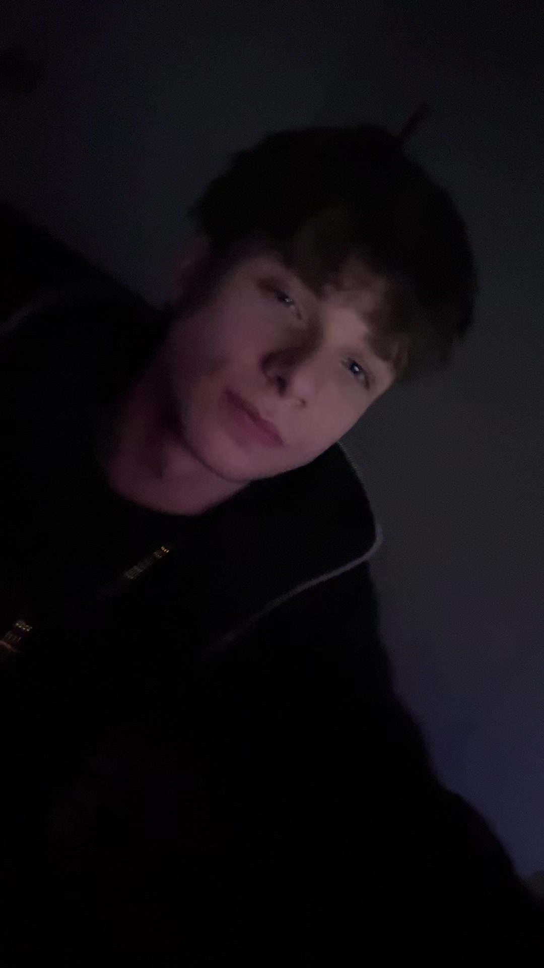 @John0_0
