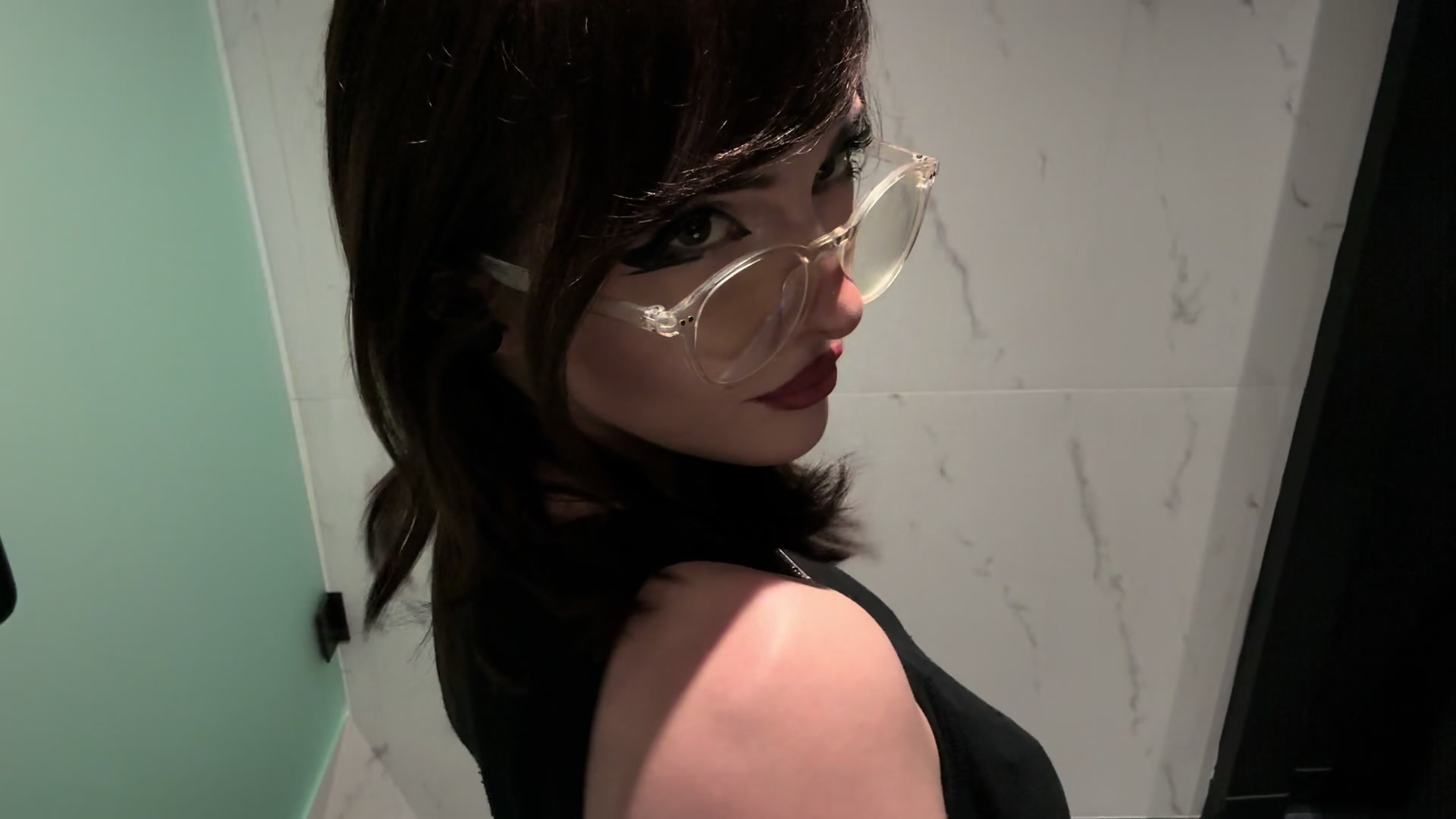 @sistervader