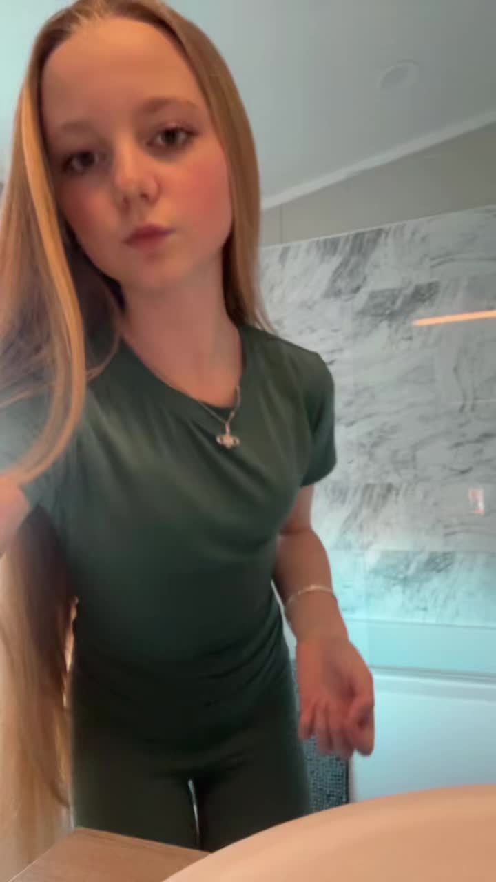 @•Mia_harvey•