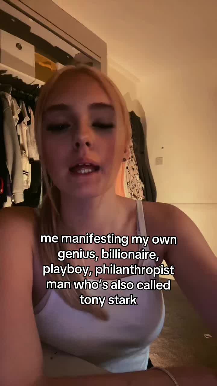 @𝐛𝐞𝐥𝐥𝐞 𝐥𝐨𝐮𝐢𝐬𝐞