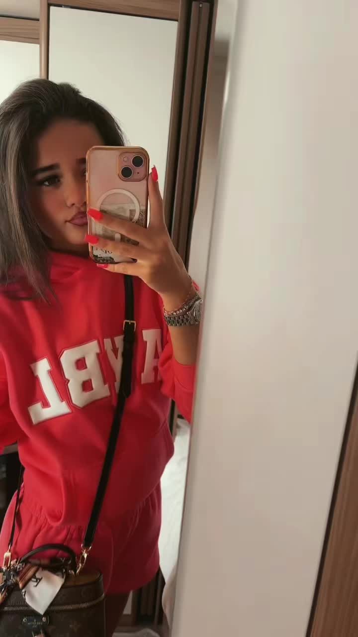 @𝐋𝐞𝐢𝐥𝐚𝐡𝐕🖤