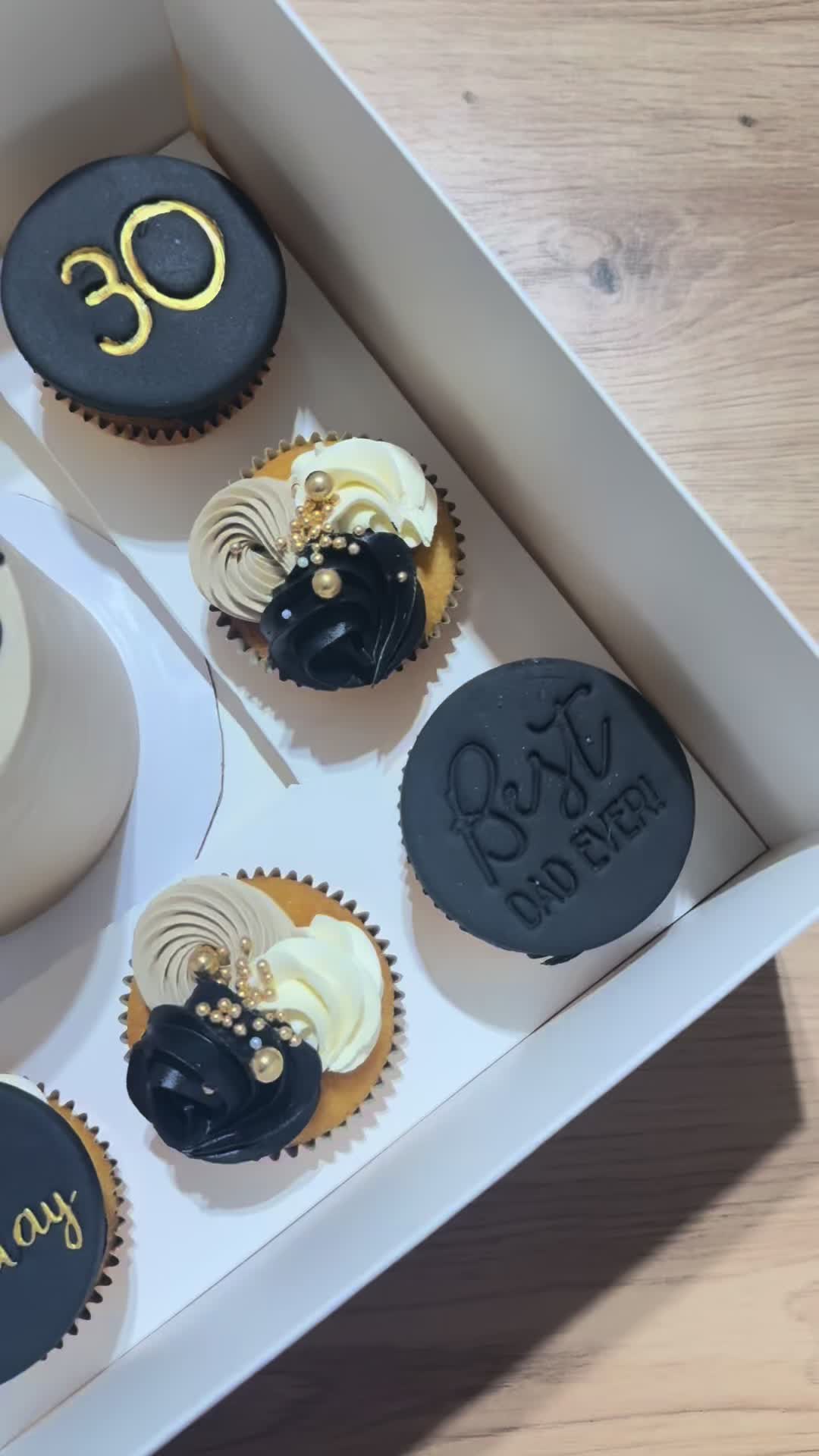 @Ezaas_bakes