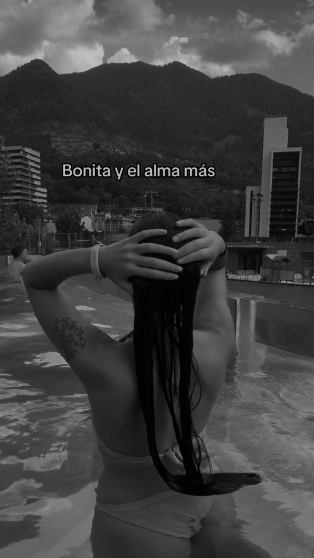 @raqueloguuuuu
