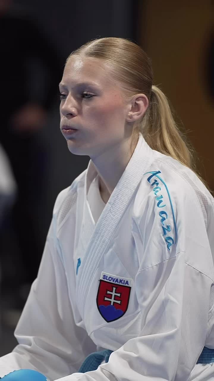 @lindaklempova