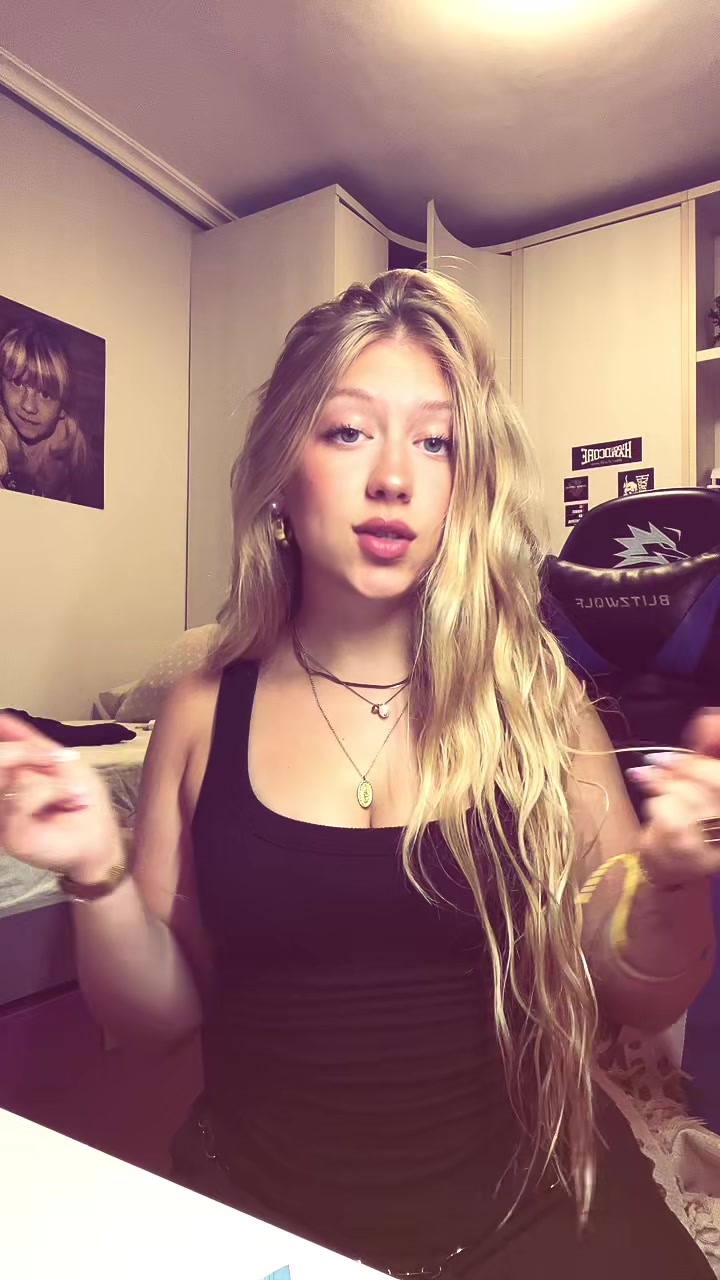 @larahorrillo