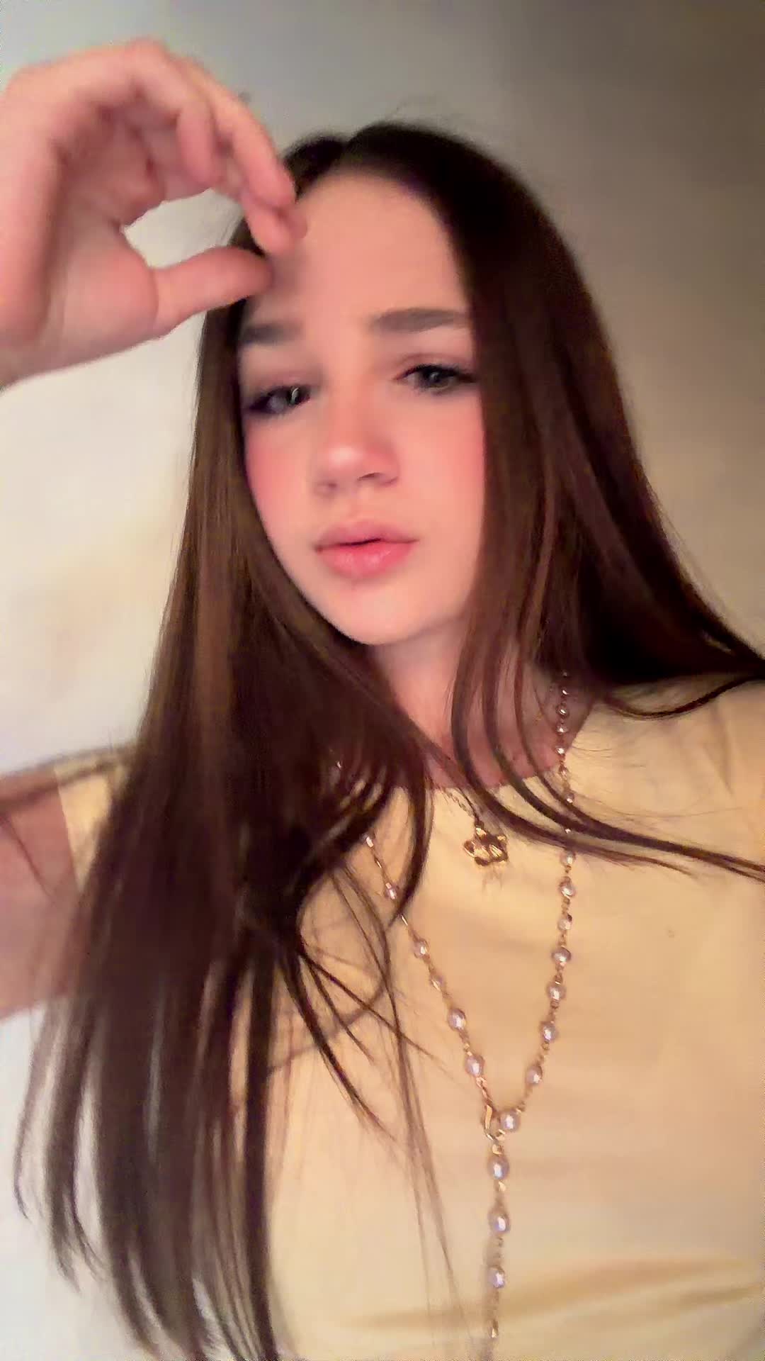 @uzerr.eloise’🪬🌺