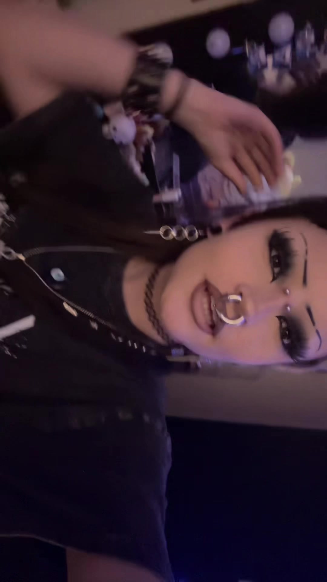 @Meg🦇