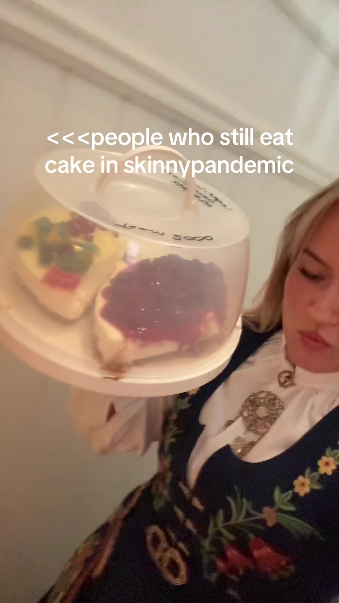 @justelliezen