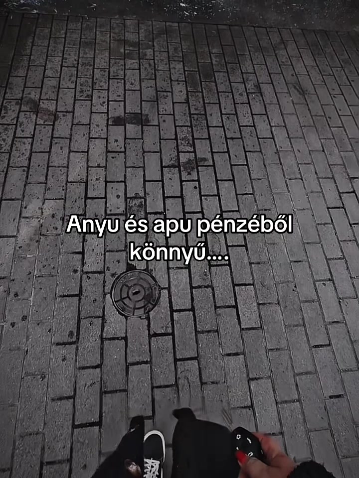 @A_Szimonetta🐁🖤