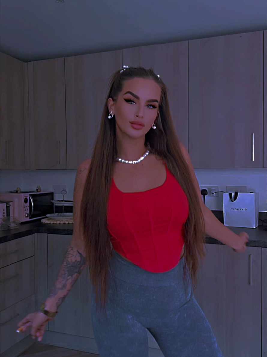 @bad girl Nina 777