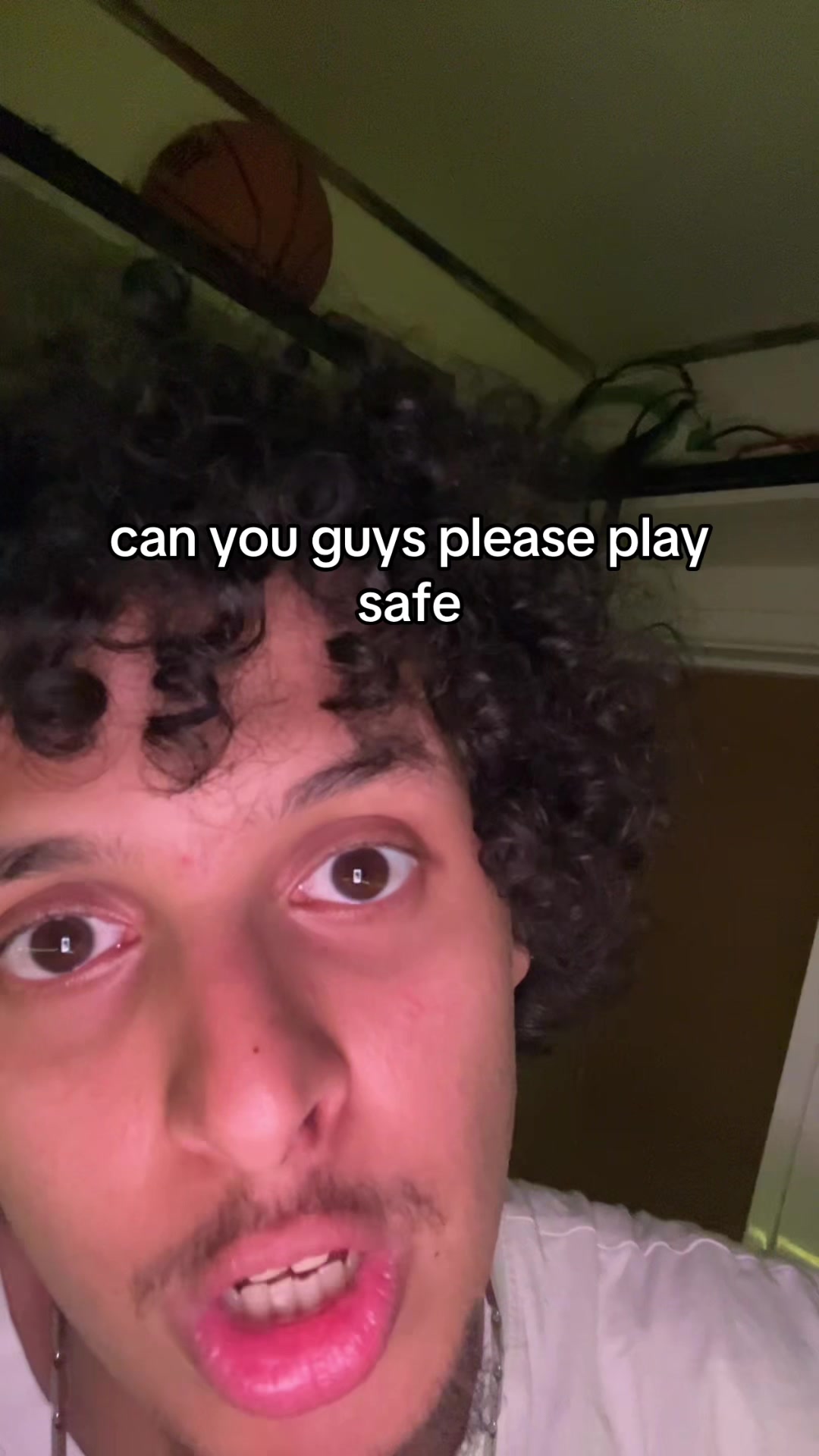 @Zee