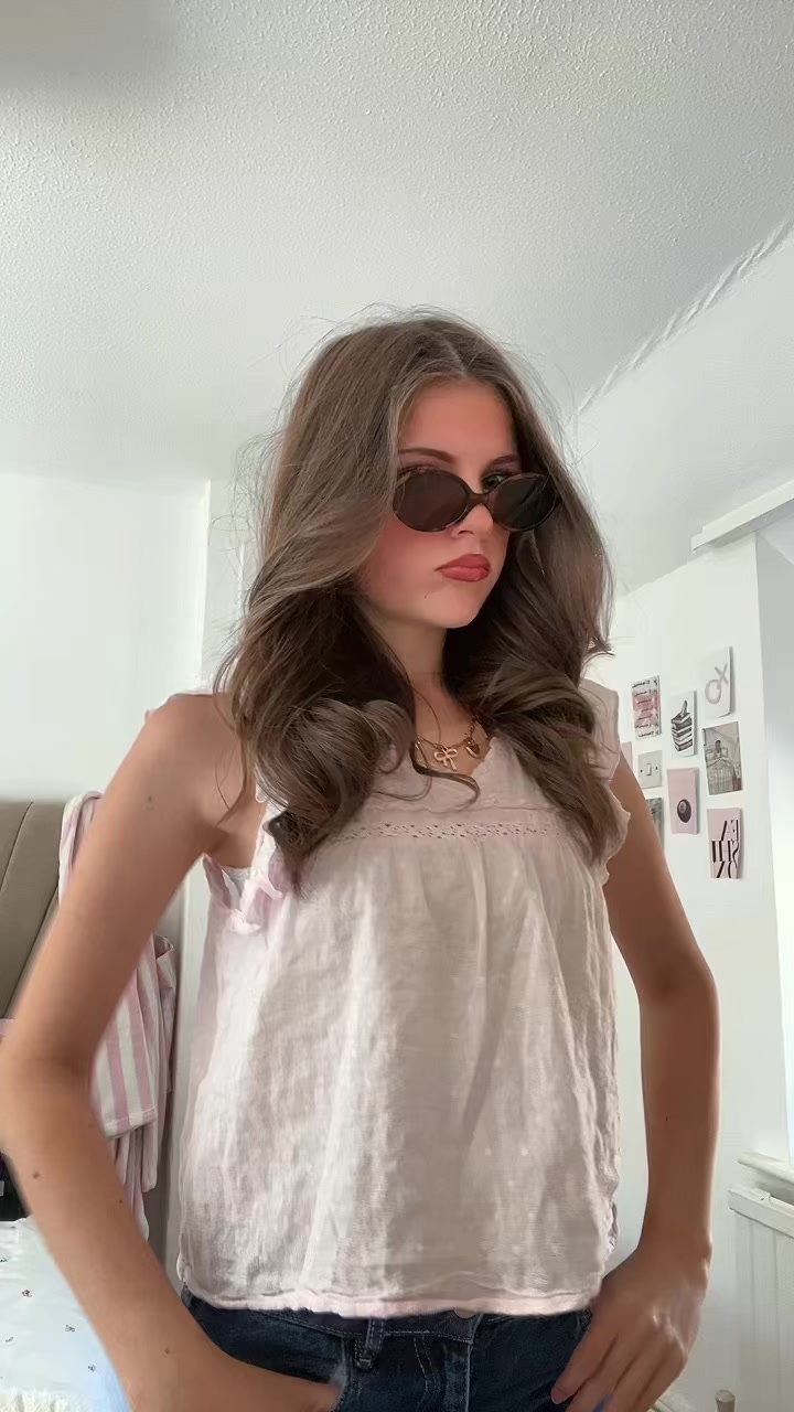 @evie🪽