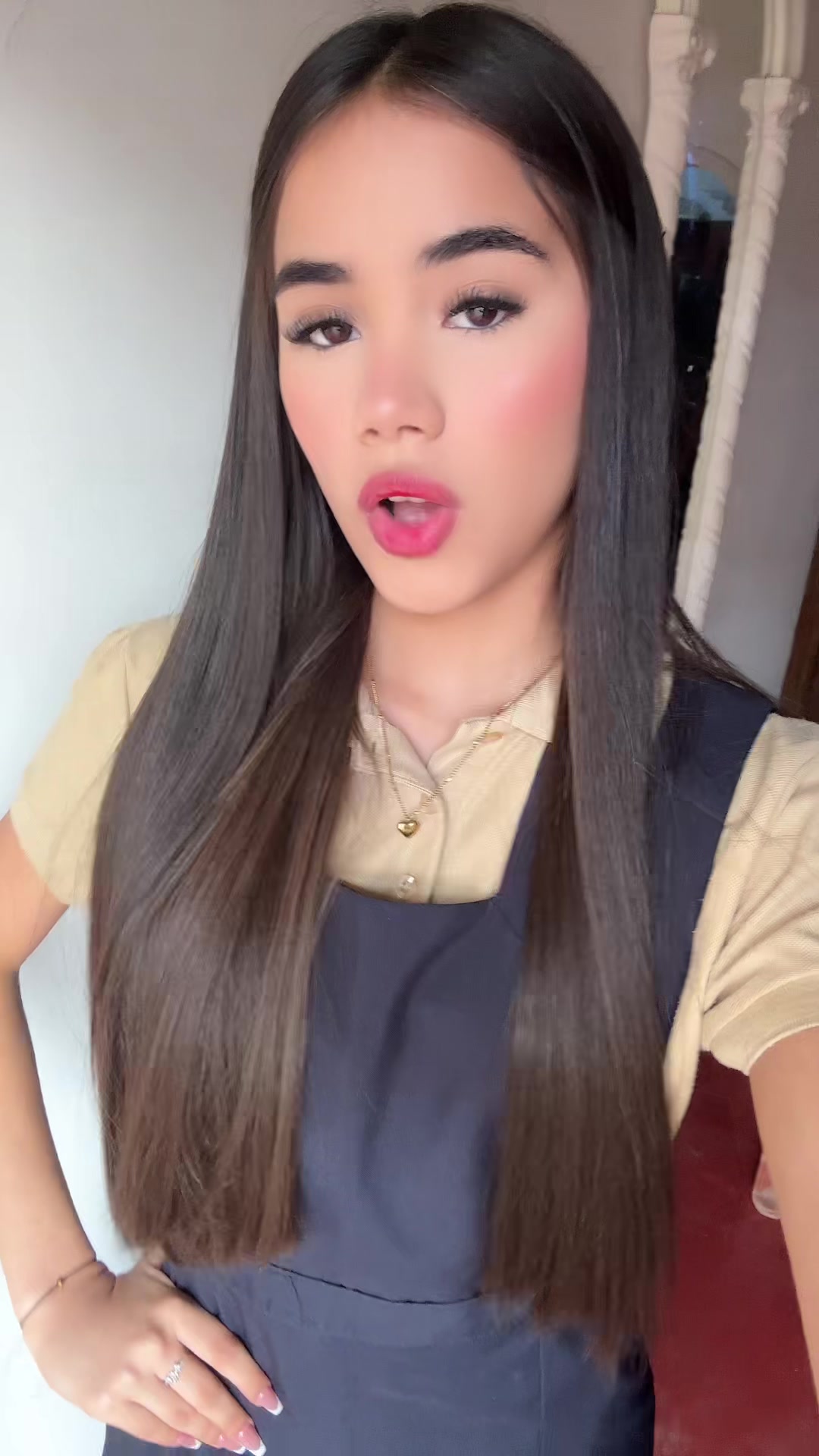 @๐ฌ๐๐๐๐
