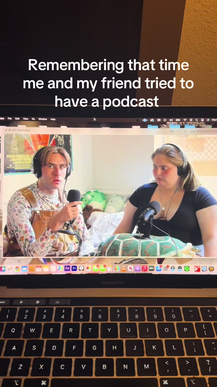 @presliedivaalert